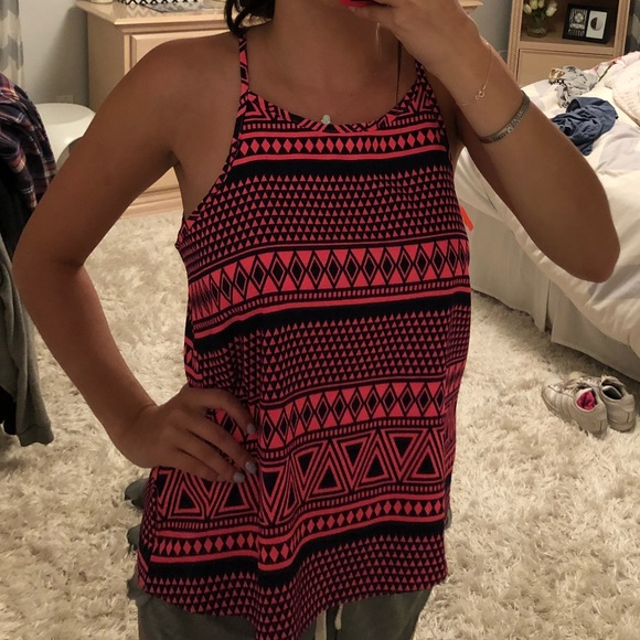 LF Mika and Gala tank. - Picture 1 of 5